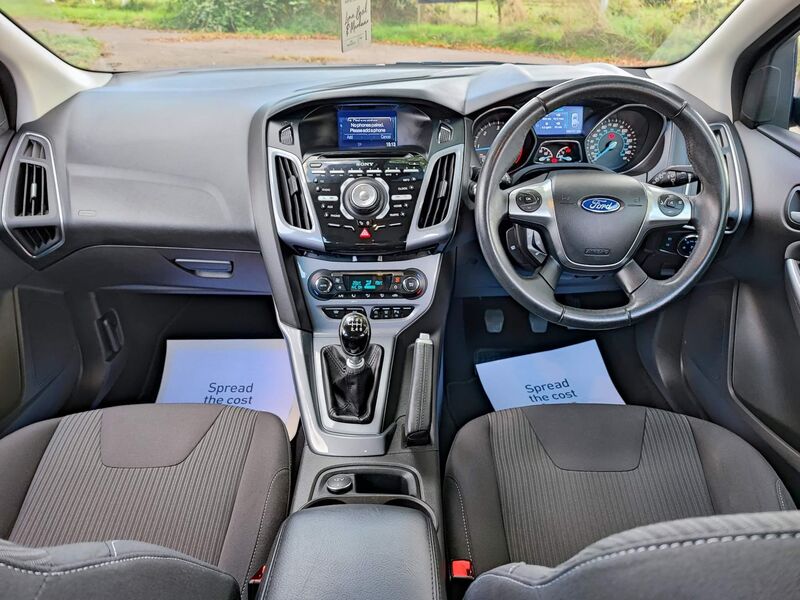 FORD FOCUS