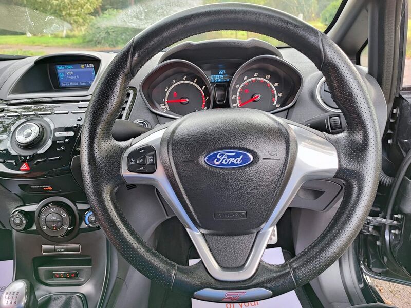 FORD FIESTA