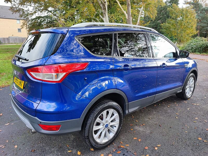 FORD KUGA