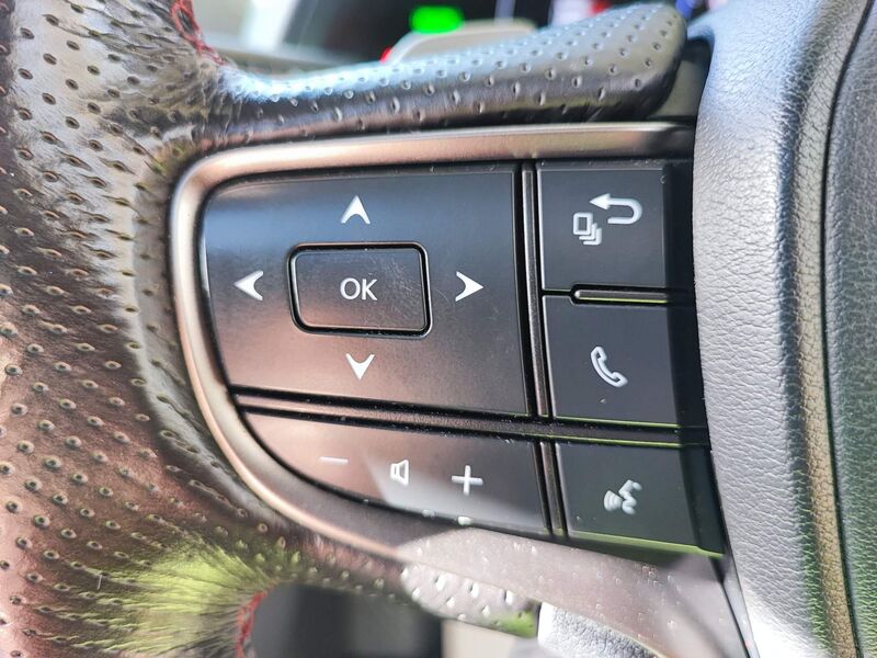 LEXUS UX 250H