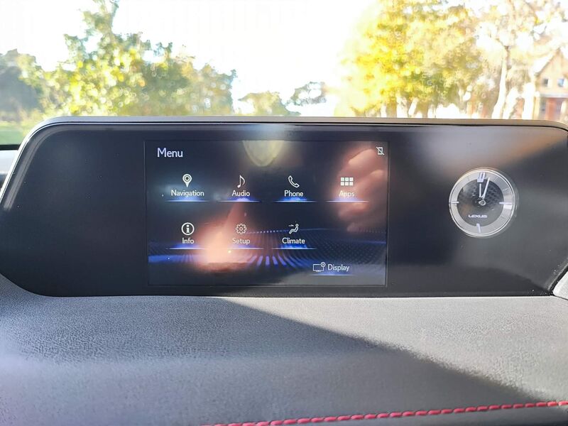 LEXUS UX 250H