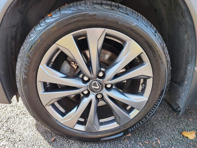 LEXUS UX 250H