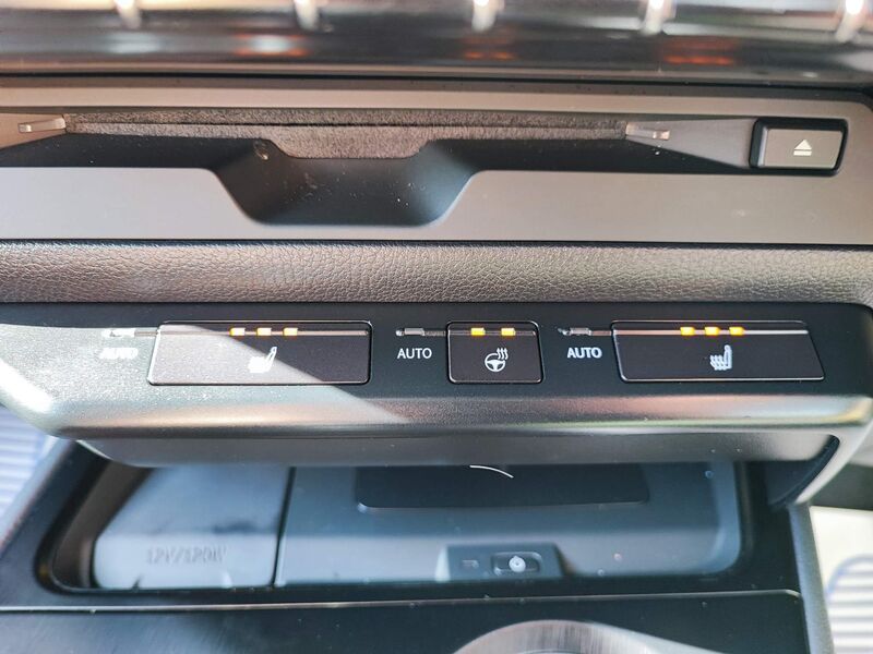 LEXUS UX 250H