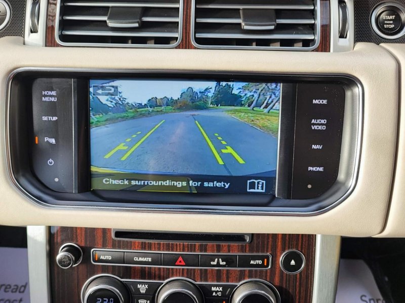 LAND ROVER RANGE ROVER