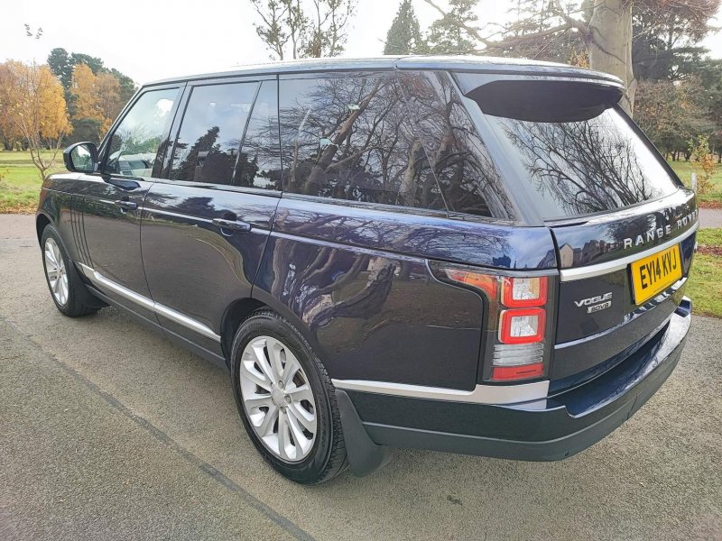 LAND ROVER RANGE ROVER
