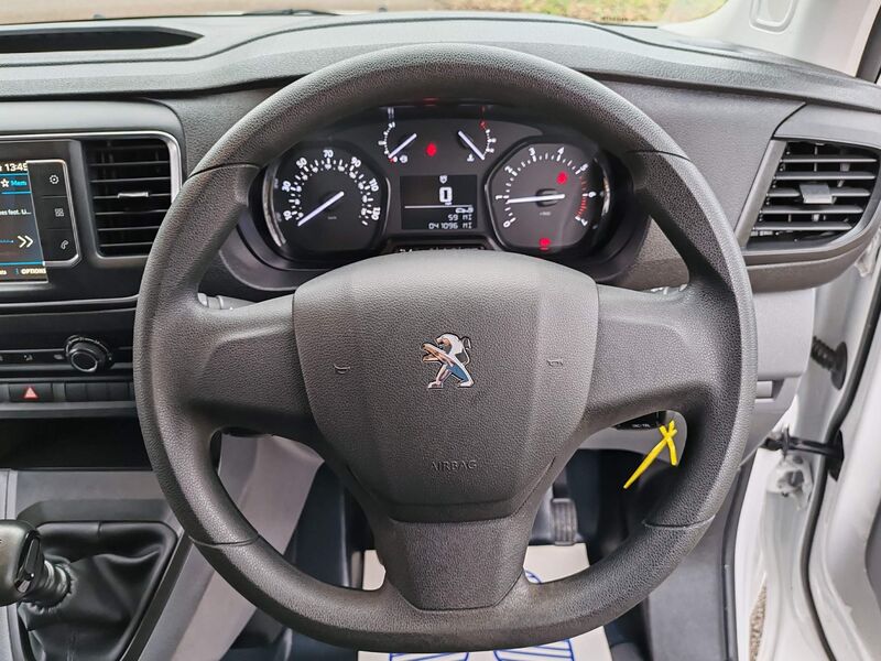 PEUGEOT EXPERT