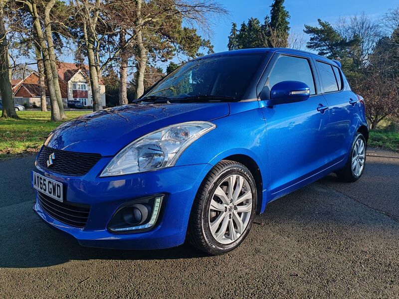 SUZUKI SWIFT