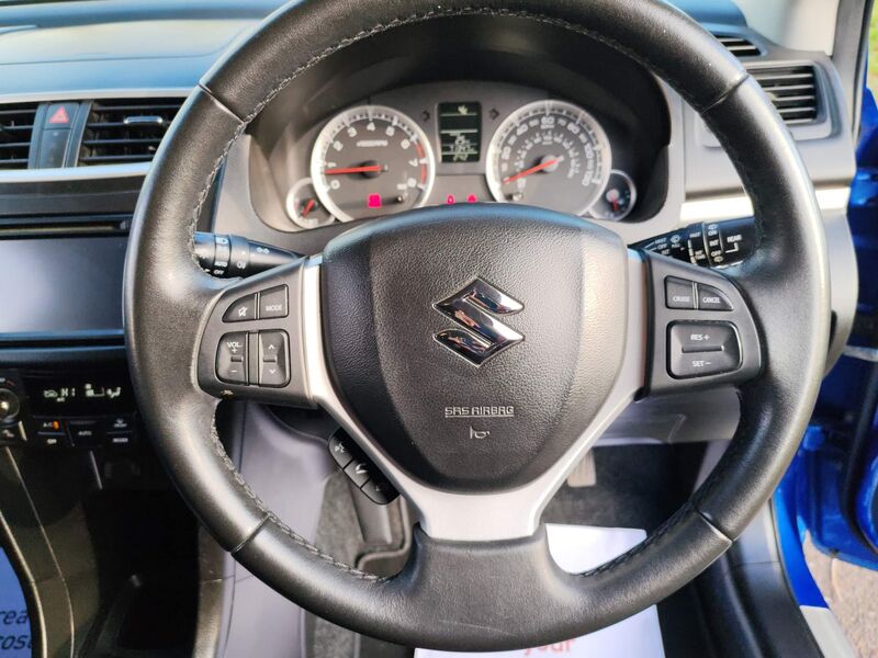 SUZUKI SWIFT