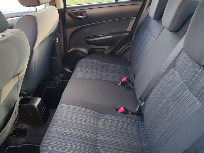 SUZUKI SWIFT