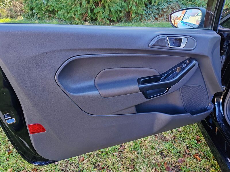 FORD FIESTA