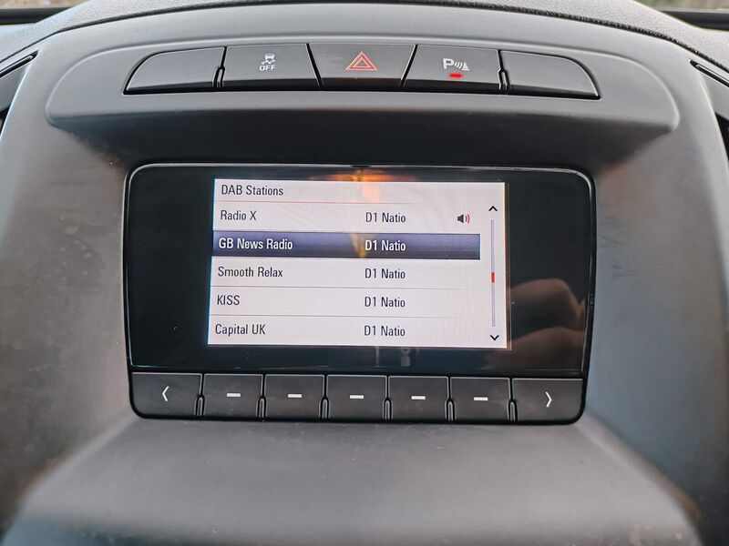 VAUXHALL INSIGNIA