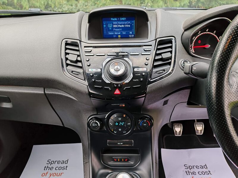 FORD FIESTA