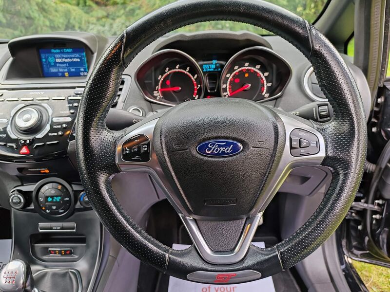 FORD FIESTA