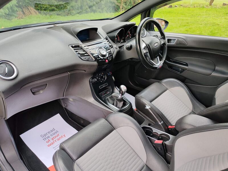 FORD FIESTA