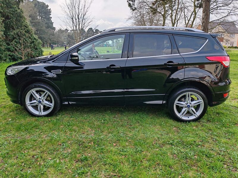 FORD KUGA