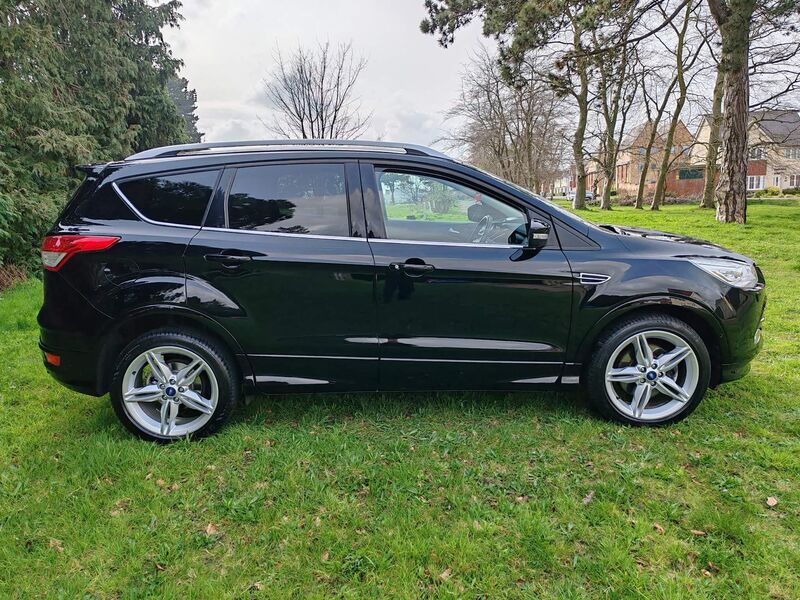 FORD KUGA