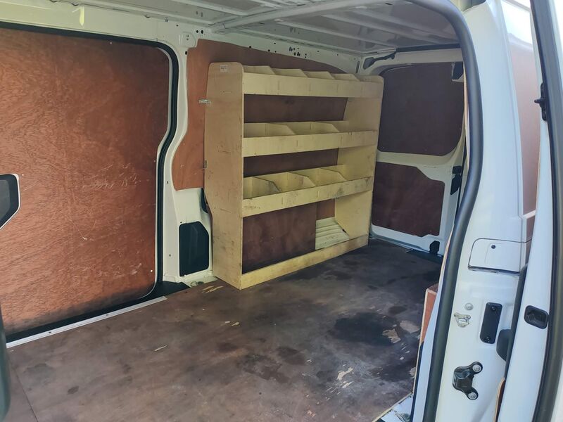 VAUXHALL VIVARO