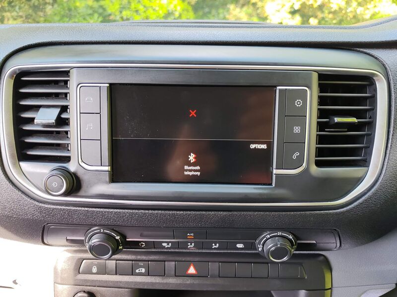 VAUXHALL VIVARO