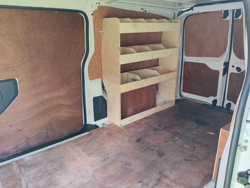 VAUXHALL VIVARO