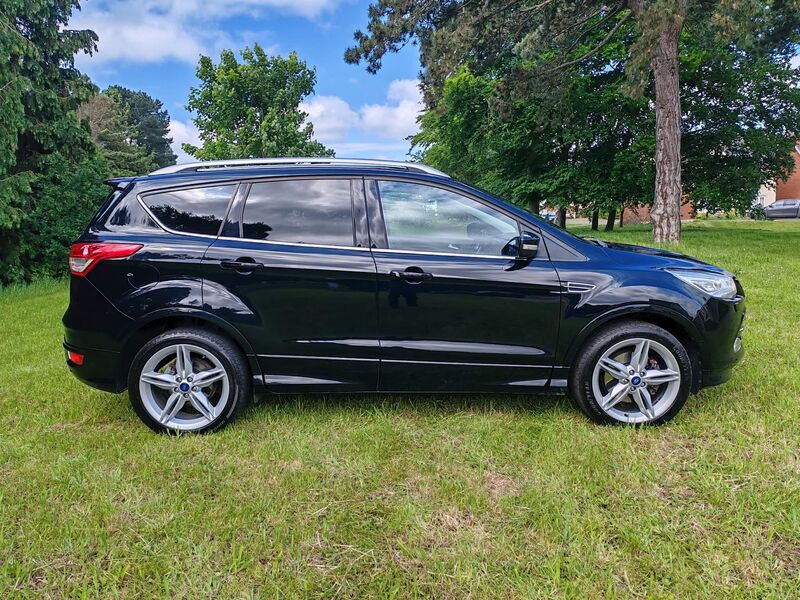 FORD KUGA
