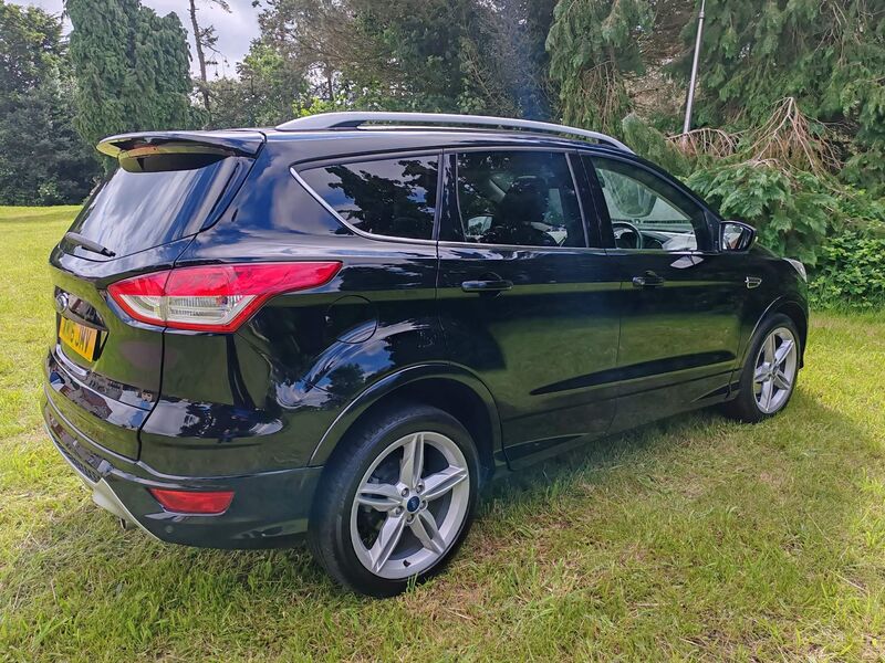 FORD KUGA