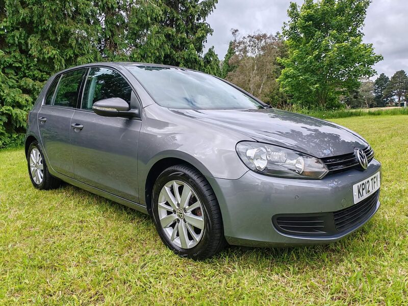 View VOLKSWAGEN GOLF 1.6 TDI Match Euro 5 5dr