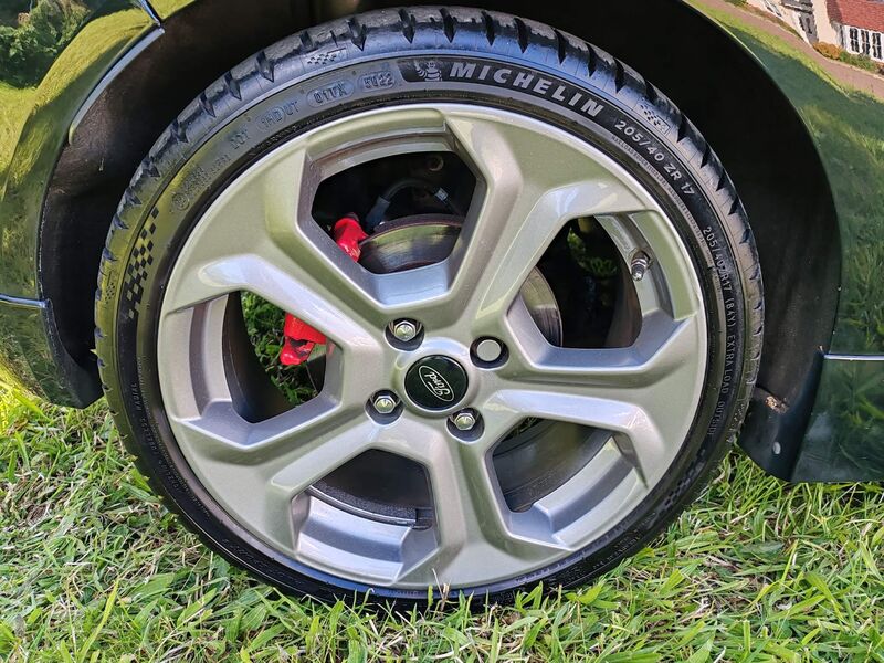 FORD FIESTA