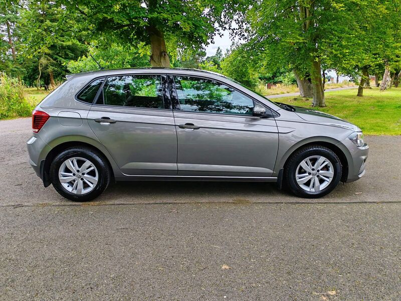 View VOLKSWAGEN POLO 1.0 EVO SE Euro 6 (s/s) 5dr