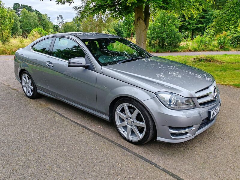 View MERCEDES-BENZ C CLASS 2.1 C250 CDI AMG Sport Edition G-Tronic+ Euro 5 (s/s) 2dr
