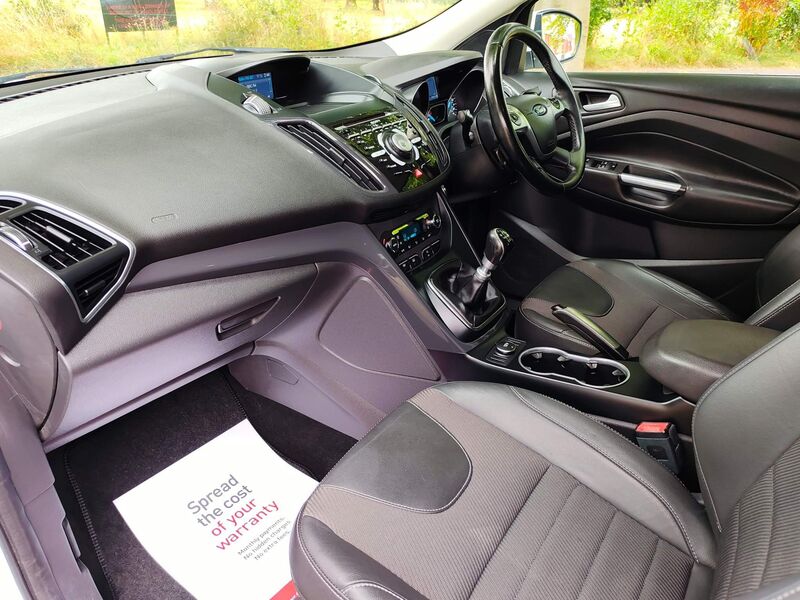 FORD KUGA