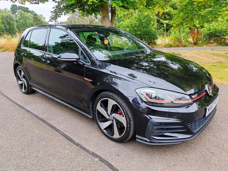 View VOLKSWAGEN GOLF 2.0 TSI GTI DSG Euro 6 (s/s) 5dr