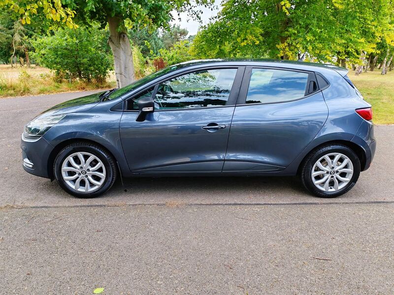 RENAULT CLIO