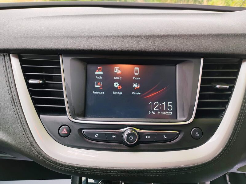 VAUXHALL GRANDLAND X