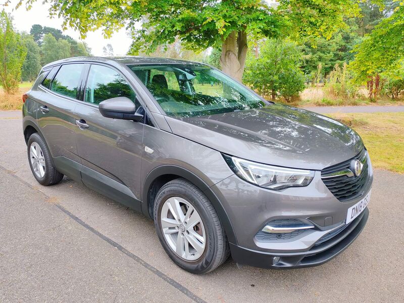 View VAUXHALL GRANDLAND X 1.2 Turbo SE Euro 6 (s/s) 5dr