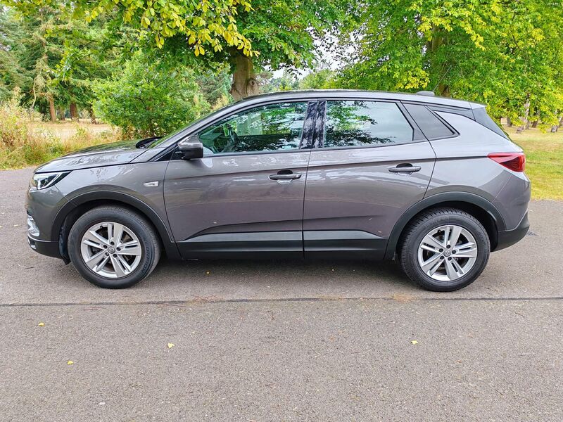 VAUXHALL GRANDLAND X