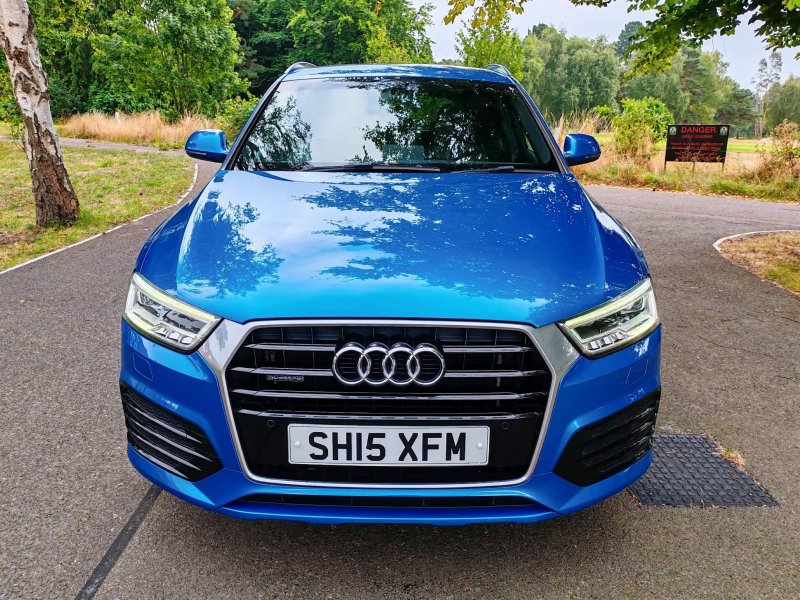 AUDI Q3