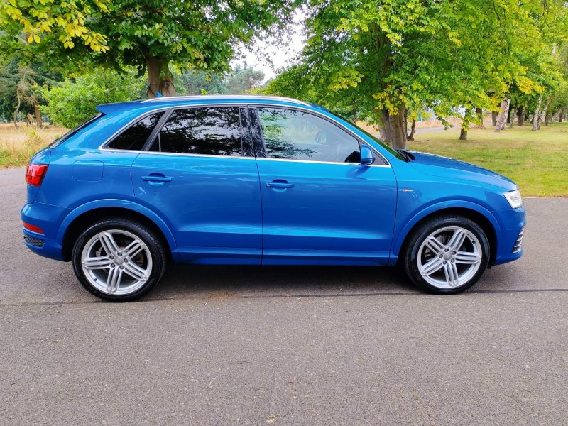View AUDI Q3 2.0 TDI S line Plus S Tronic quattro Euro 6 (s/s) 5dr