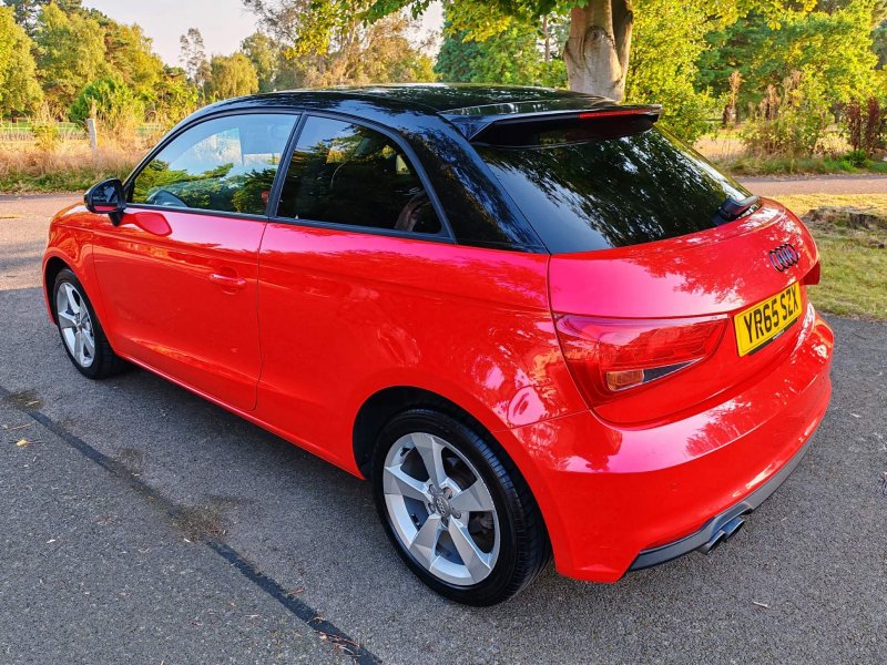 AUDI A1