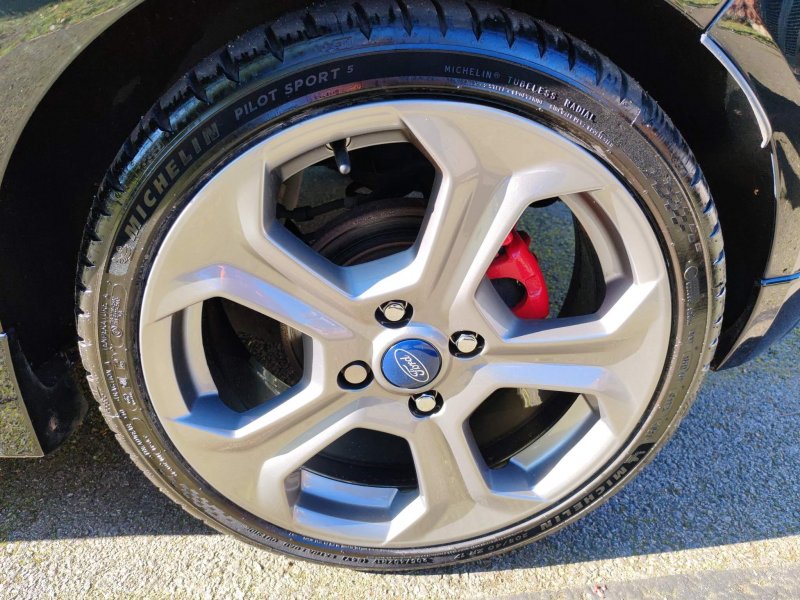 FORD FIESTA