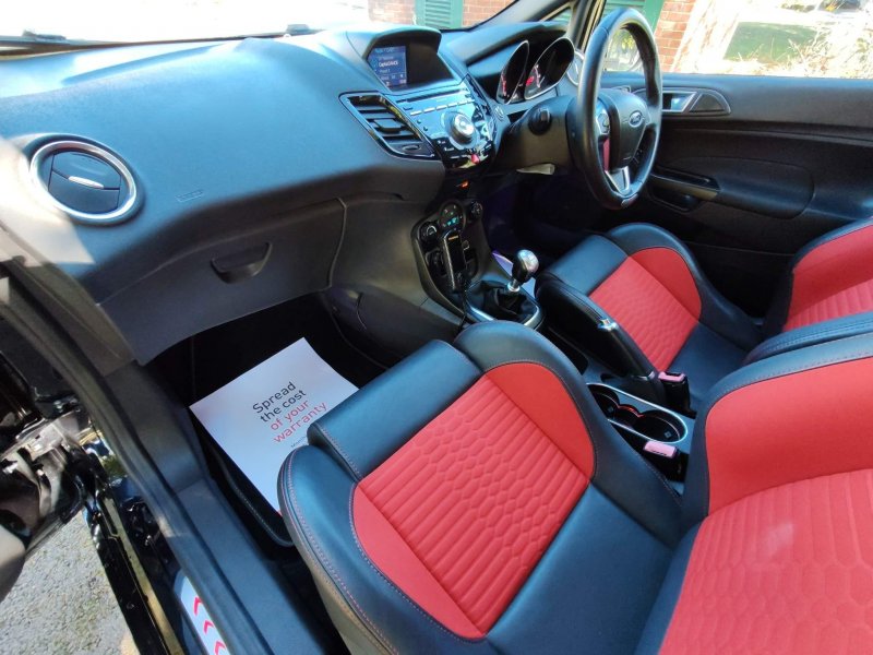 FORD FIESTA