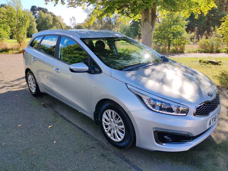View KIA CEED 1.6 CRDi 1 Sportswagon Euro 6 (s/s) 5dr