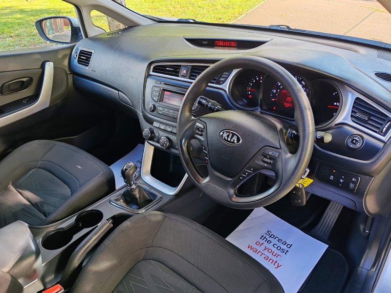 View KIA CEED 1.6 CRDi 1 Sportswagon Euro 6 (s/s) 5dr