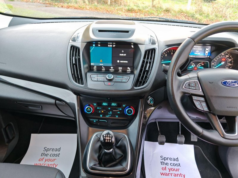 FORD KUGA