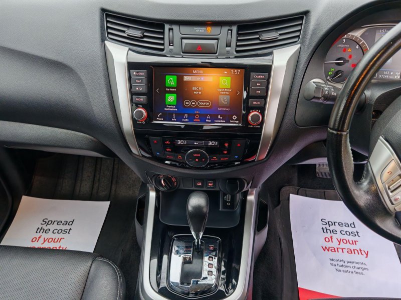 NISSAN NAVARA