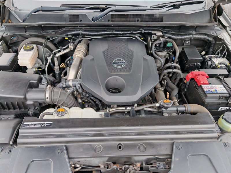 NISSAN NAVARA