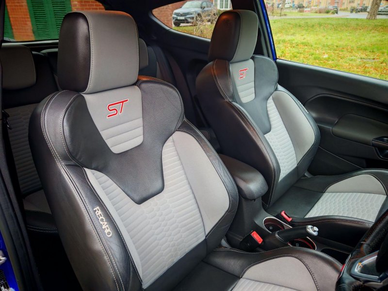 FORD FIESTA