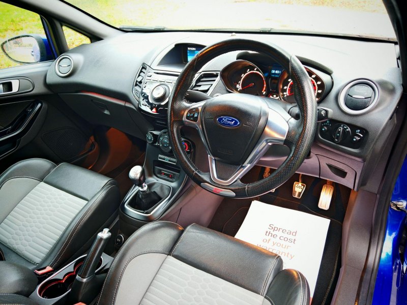 View FORD FIESTA 1.6T EcoBoost ST-2 Euro 5 3dr