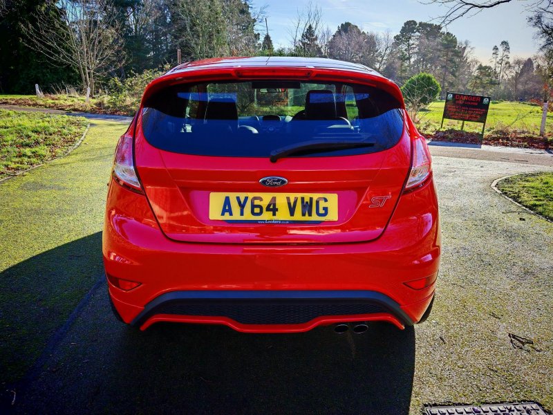 FORD FIESTA