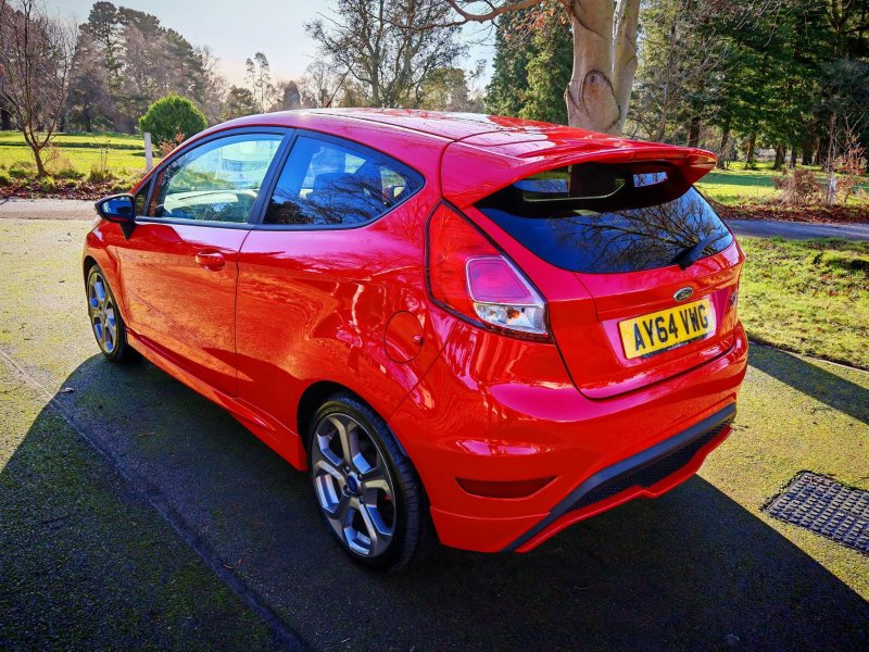 FORD FIESTA