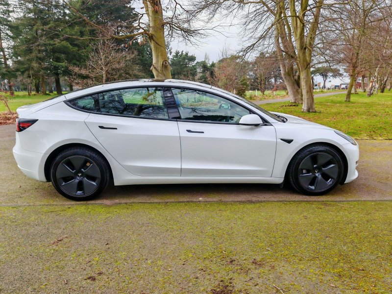View TESLA MODEL 3 (Dual Motor) Long Range Auto 4WDE 4dr